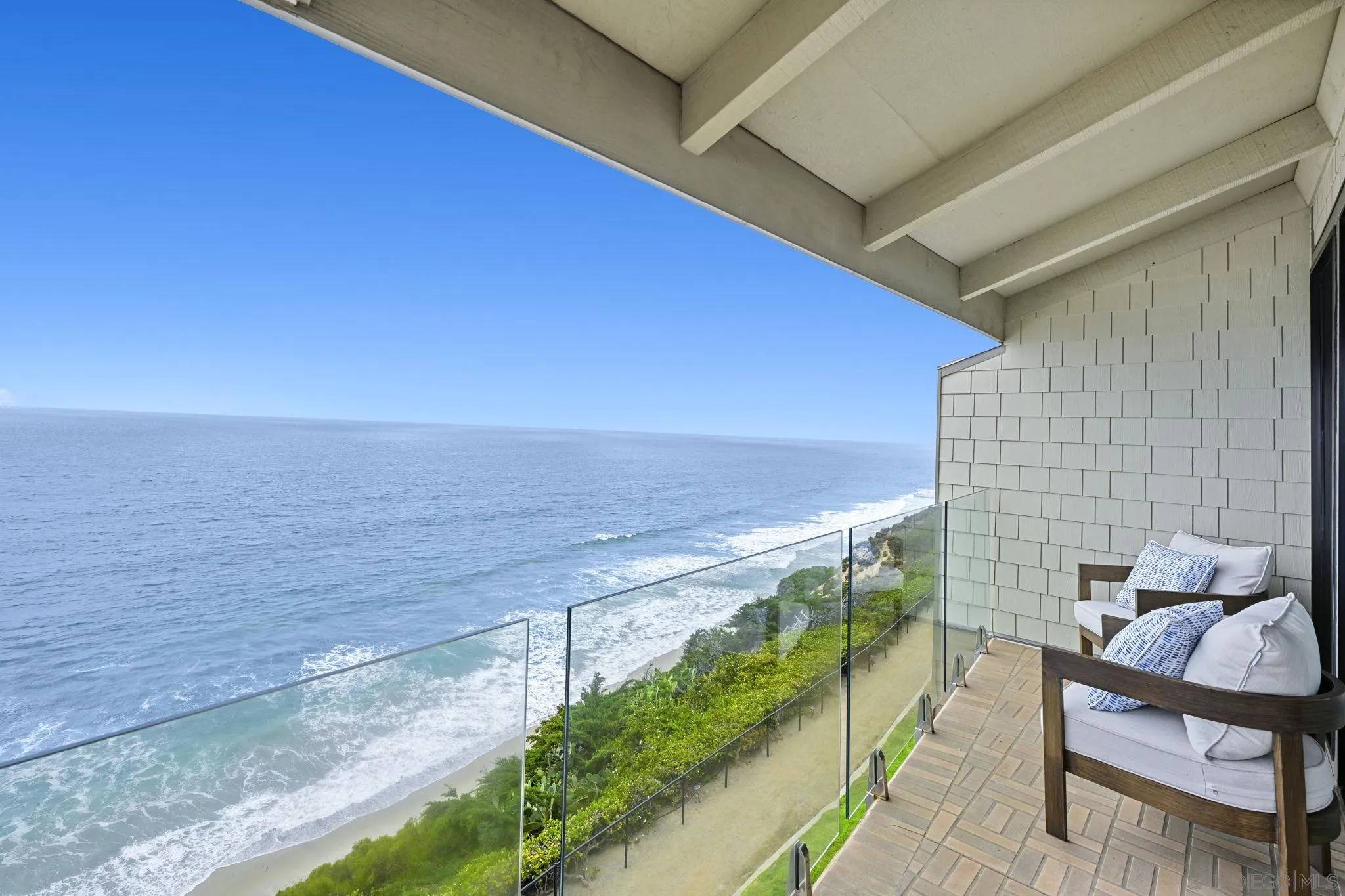 Encinitas, CA 92024,337 WEST I STREET