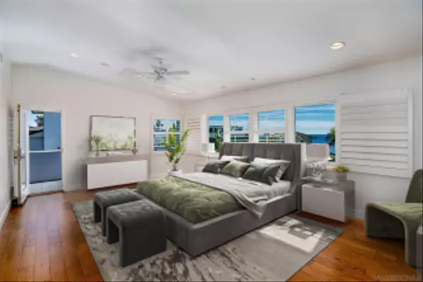 La Jolla, CA 92037,5247 Chelsea