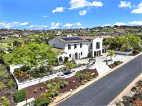 8366 The Landing Way,  San Diego,  CA 92127