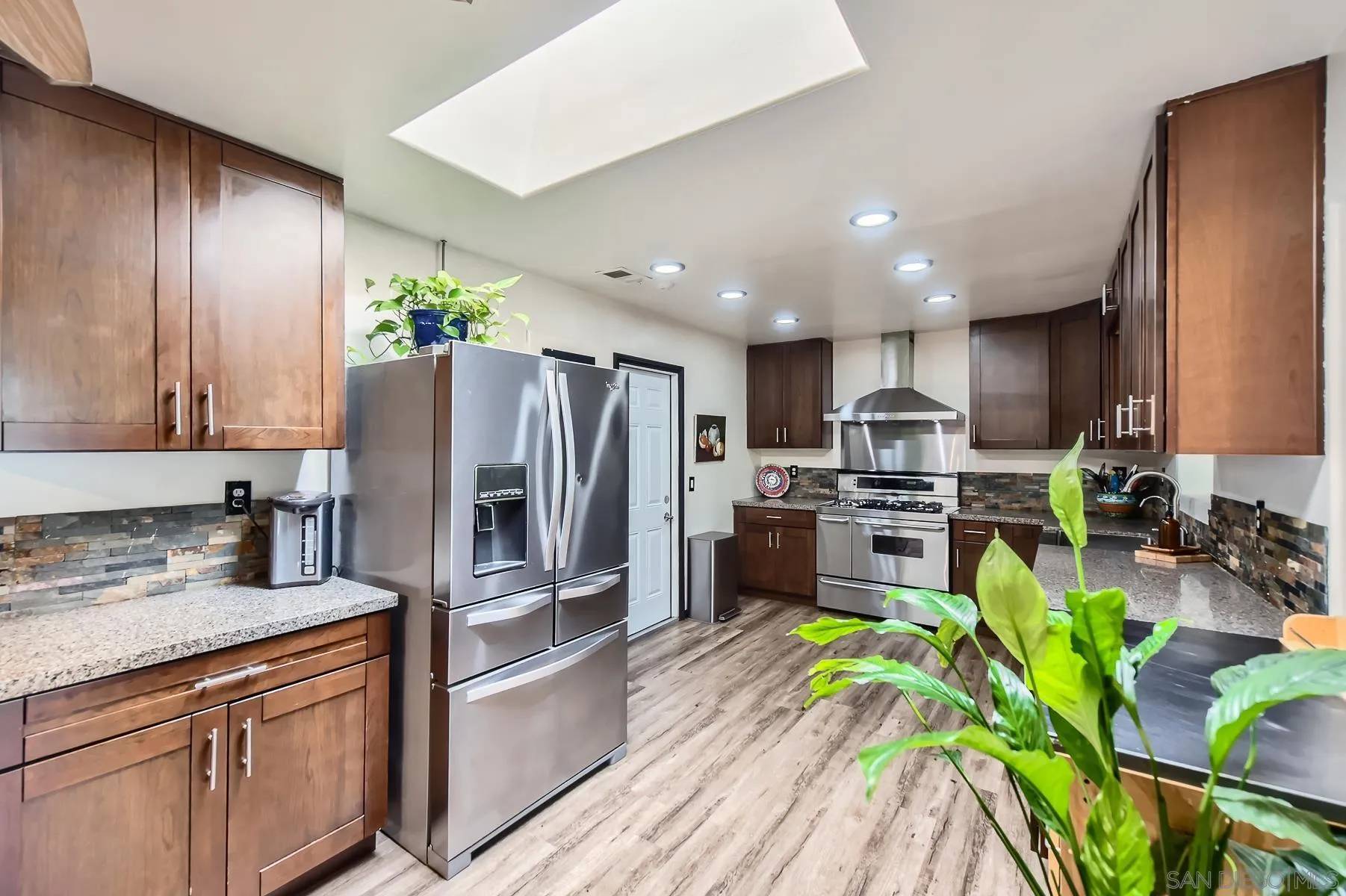 Santee, CA 92071,9802 SETTLE ROAD