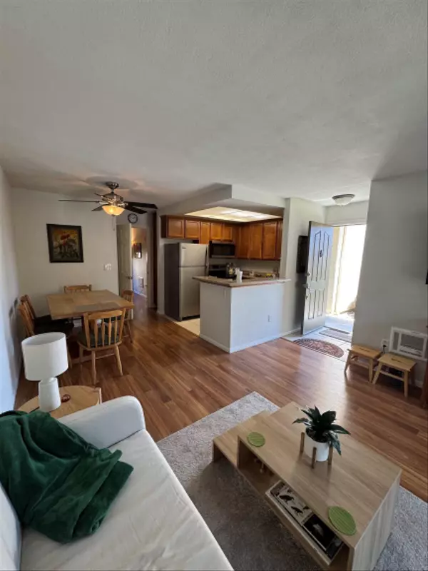 Oceanside, CA 92054,432 Edgehill Ln #41