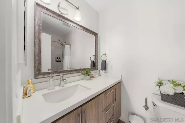 La Mesa, CA 91942,5800 Lake Murray Blvd #68