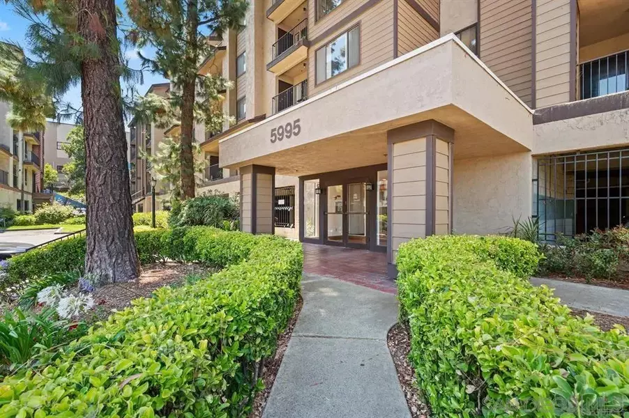 5995 Dandridge Ln #139, San Diego, CA 92115