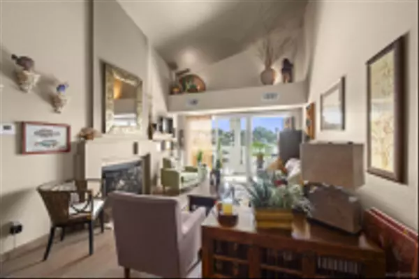 San Diego, CA 92111,7243 Camino Degrazia Unit 56
