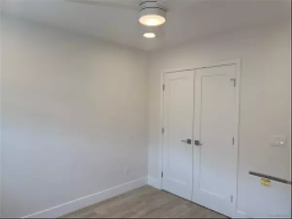 La Jolla, CA 92037,6051 La Jolla Hermosa Ave