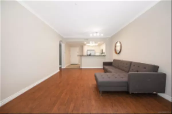 La Jolla, CA 92037,9253 Regents Rd #A107