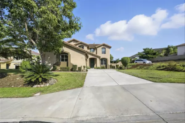 San Marcos, CA 92069,776 Via Barquero
