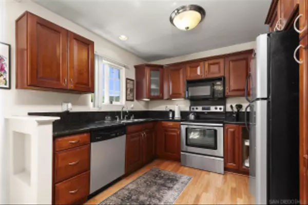 605 S MOLLISON #205, El Cajon, CA 92020