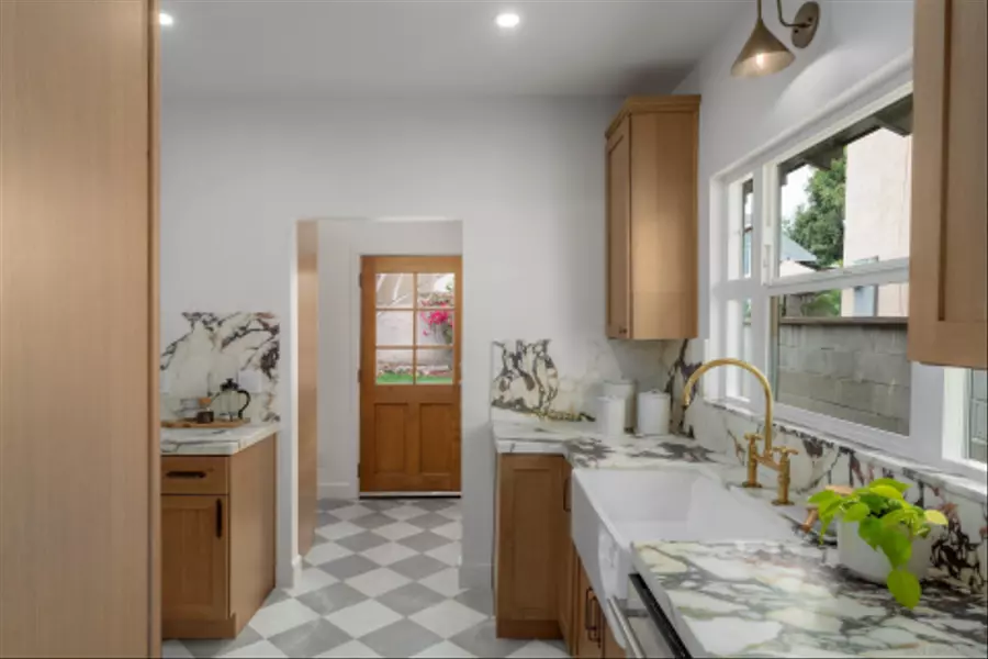1932 Bancroft Street, San Diego, CA 92102