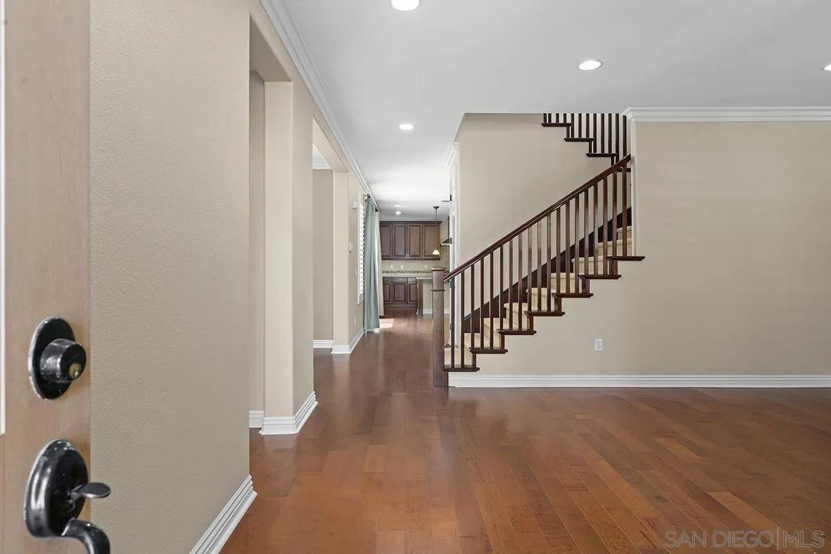 San Diego, CA 92130,13582 Hyacinth Hills Way