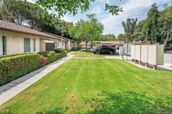 Spring Valley, CA 91977,9270 Amys St #13