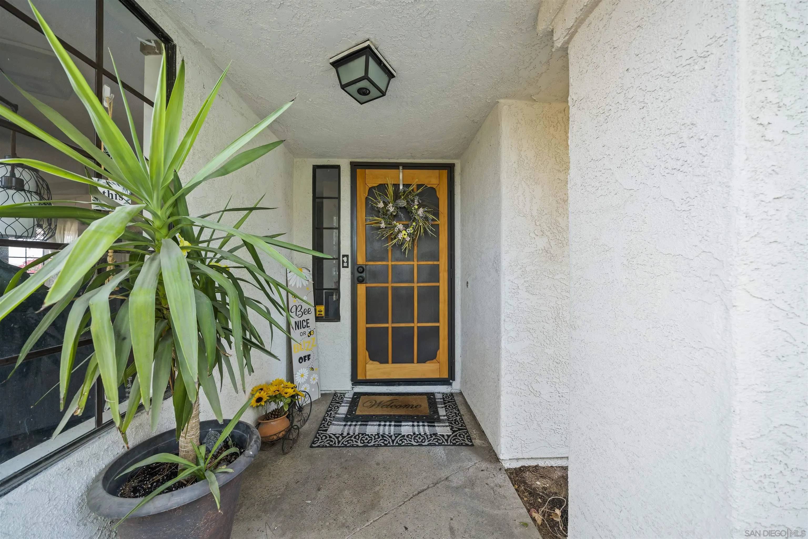 Chula Vista, CA 91910,1534 Apache Dr #A