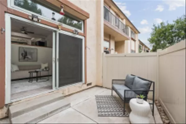 San Diego, CA 92123,7708 Nightingale Way