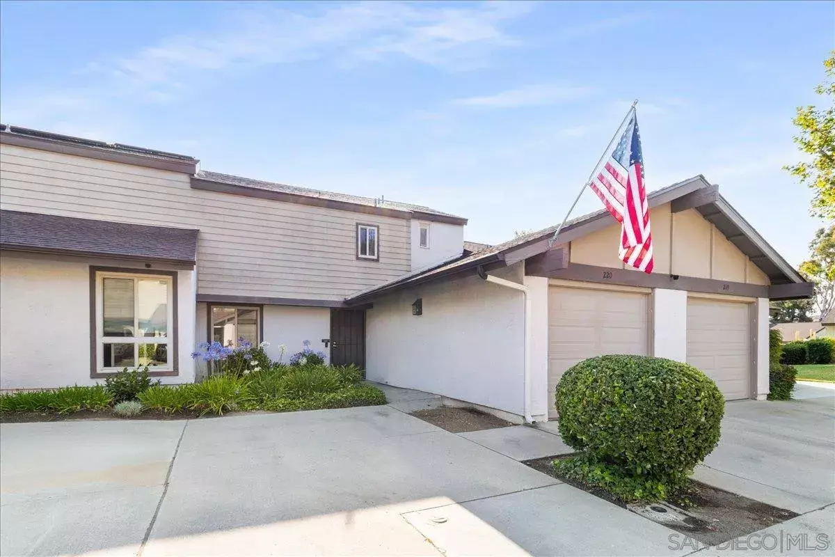 Escondido, CA 92026,220 Eveningside Gln