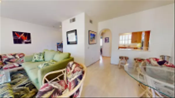 San Diego, CA 92109,3701 Riviera Dr #4
