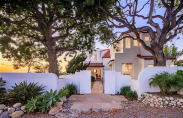 Solana Beach, CA 92075,308 Corto St