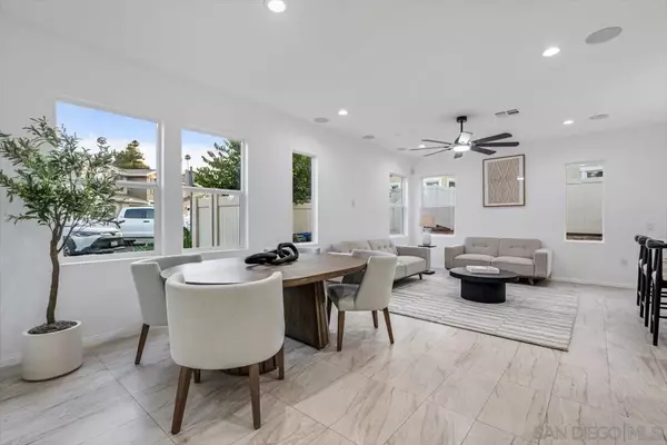 Lakeside, CA 92040,13214 Spring Mountain Rd