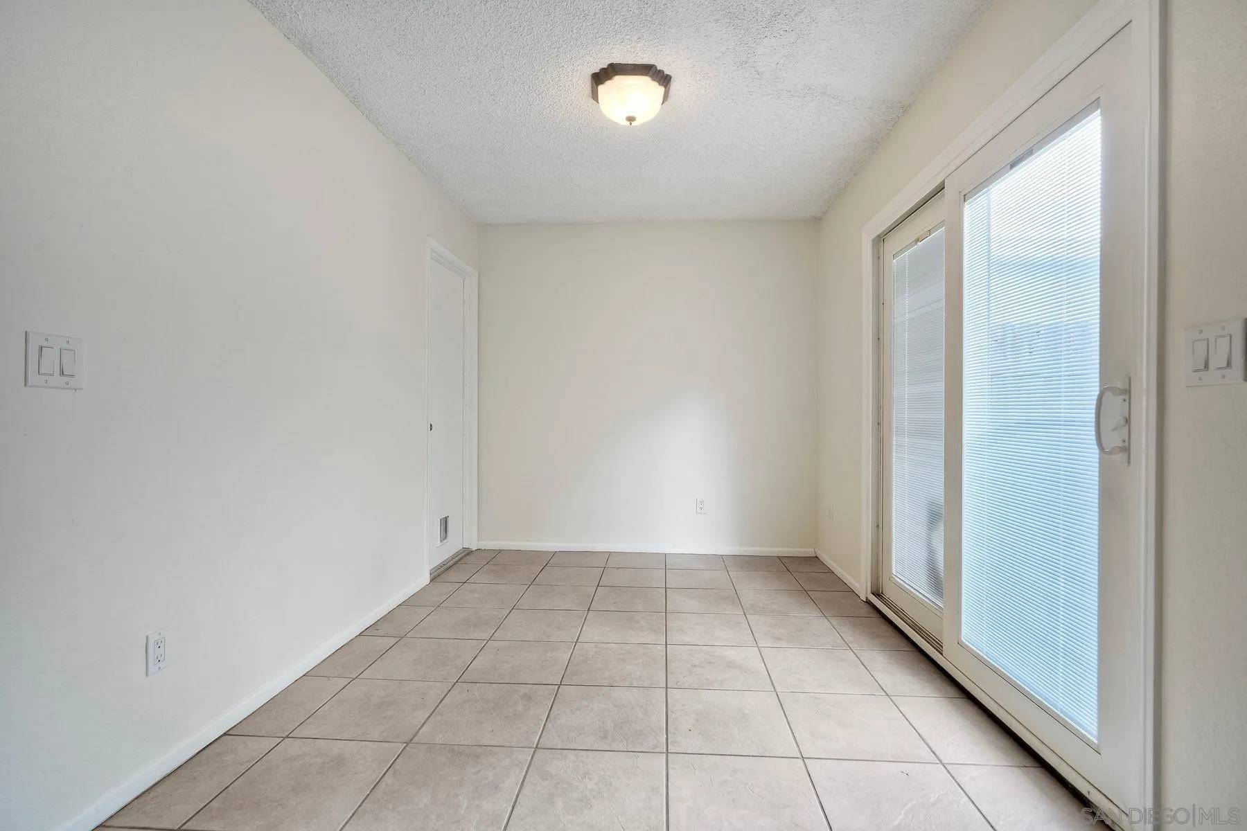 Escondido, CA 92026,1264 Sundown Gln