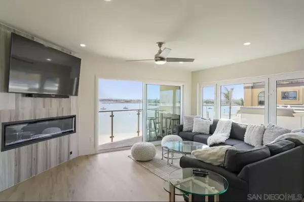 San Diego, CA 92109,2820 Bayside Walk #2