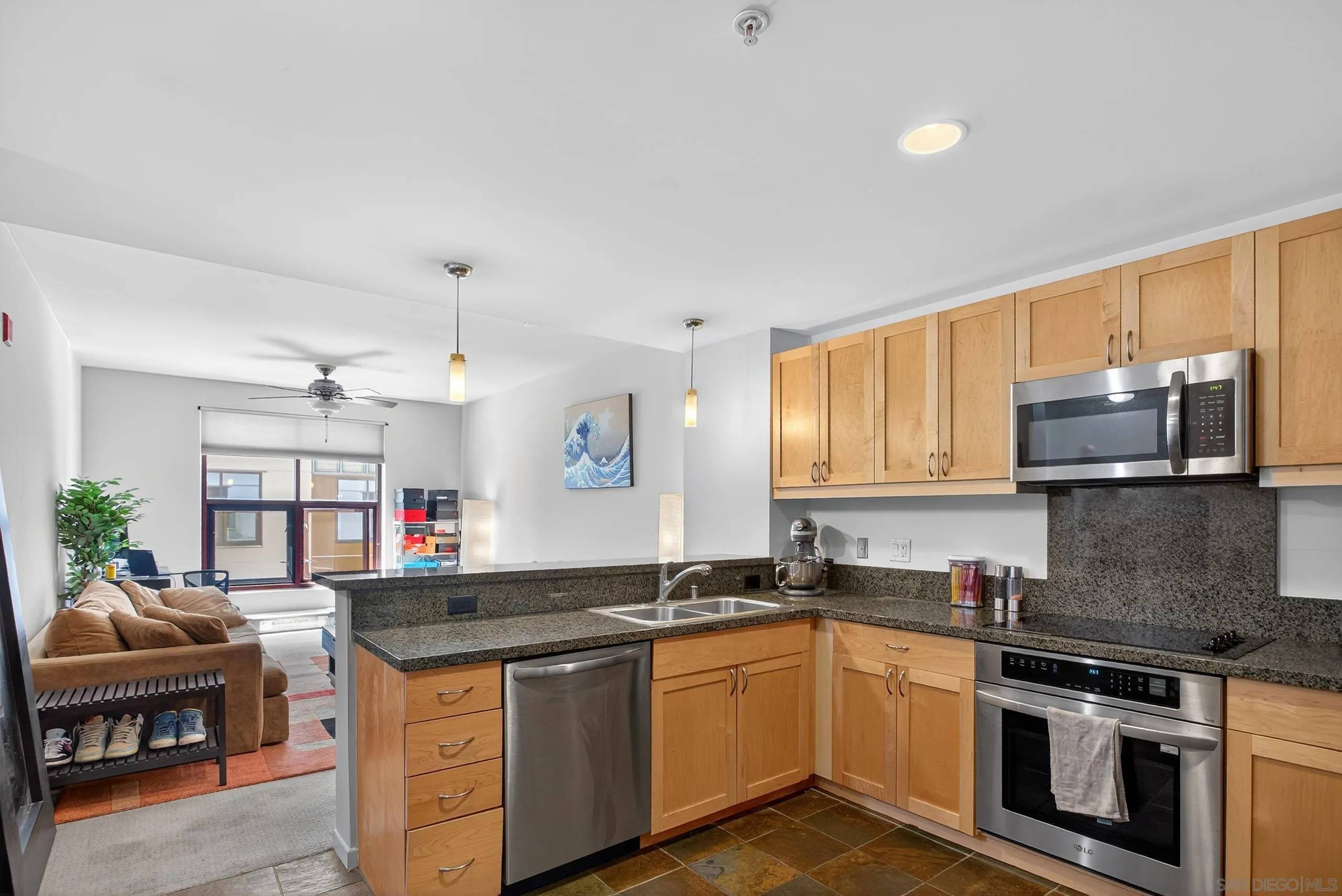 1150 J St #209, San Diego, CA 92101