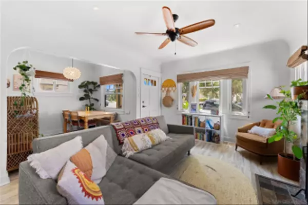 San Diego, CA 92116,4479 38th Street