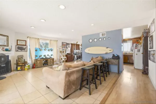 San Diego, CA 92102,3389-91 C Street