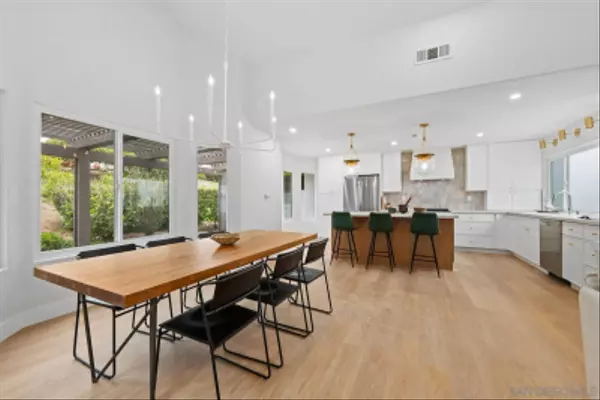 Oceanside, CA 92056,4912 Keos Way