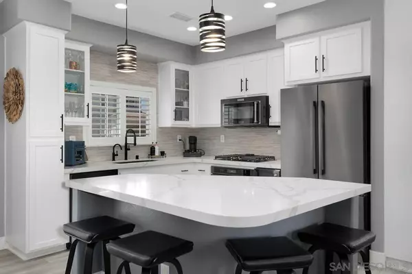 Oceanside, CA 92054,725 N Cleveland St