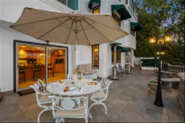 4613 Janet Pl, San Diego, CA 92115