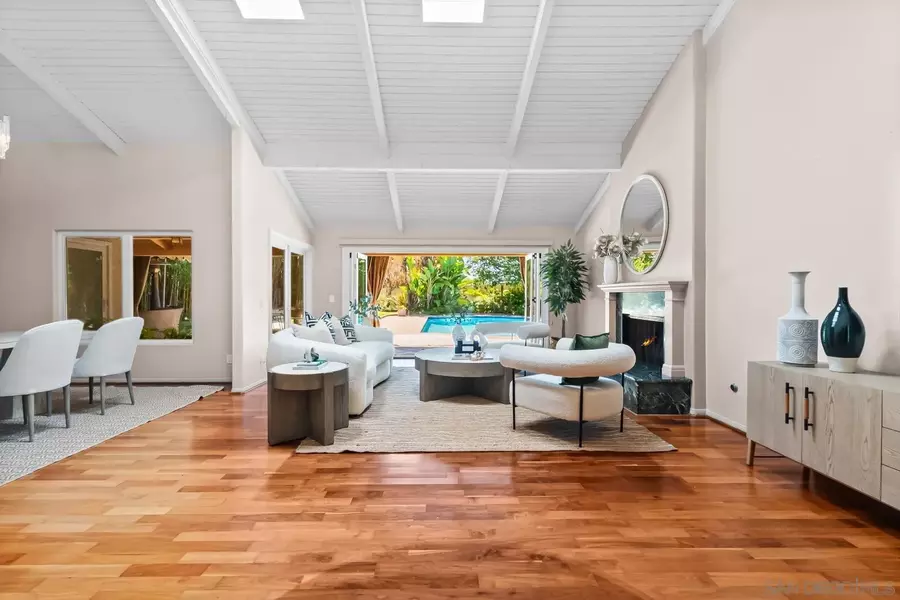 5979 Via Zurita, La Jolla, CA 92037