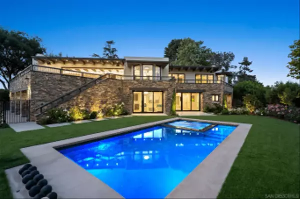 5465 Avenida Maravillas, Rancho Santa Fe, CA 92067