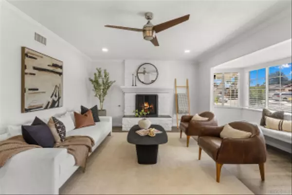 San Diego, CA 92117,4182 Seri Street