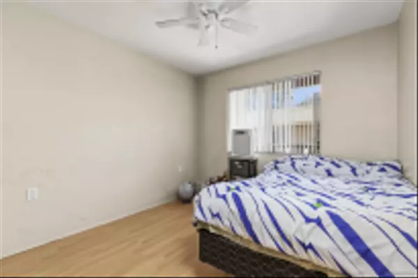 San Diego, CA 92115,6720 University Ave