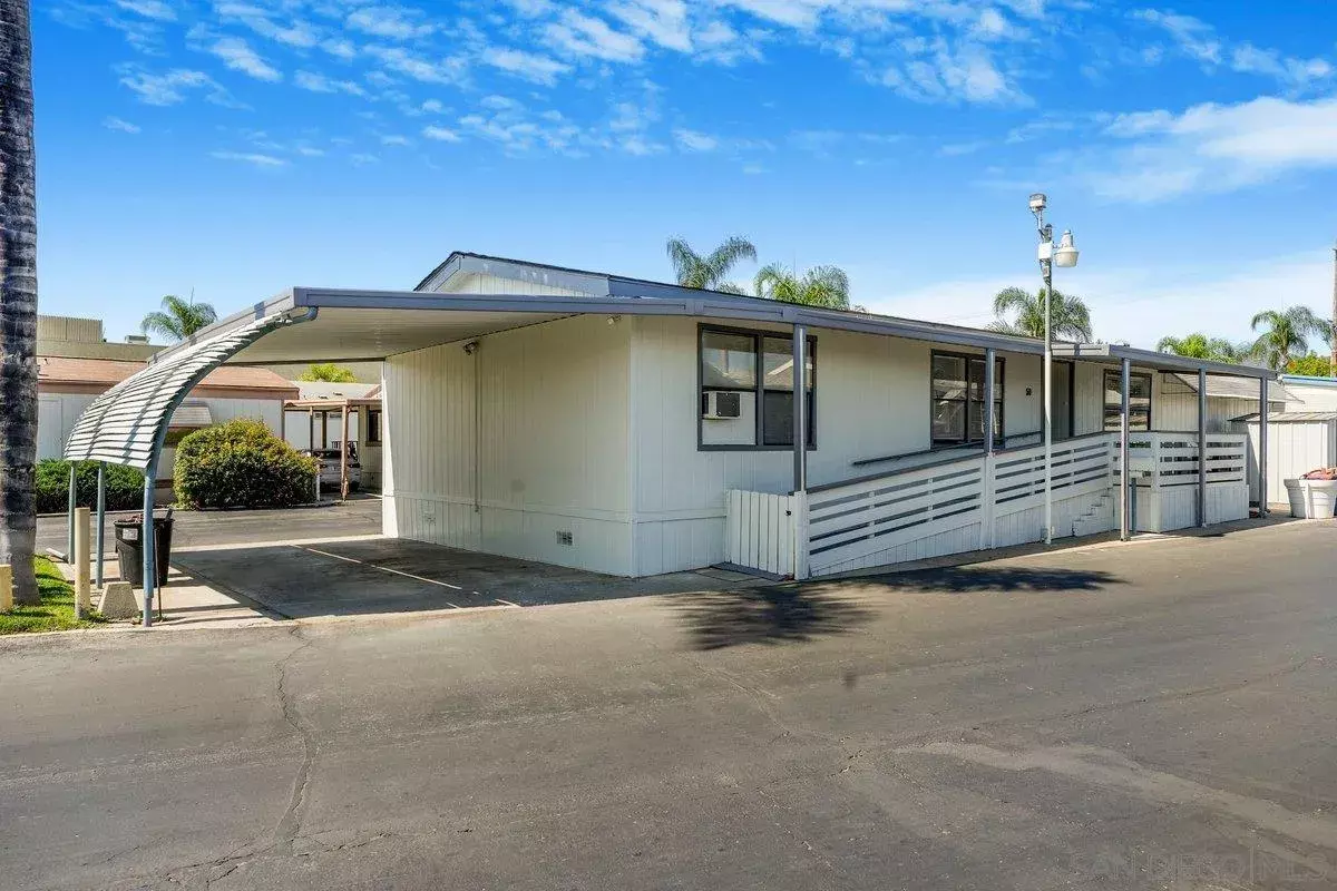 Escondido, CA 92027,211 N Citrus Avenue ##50