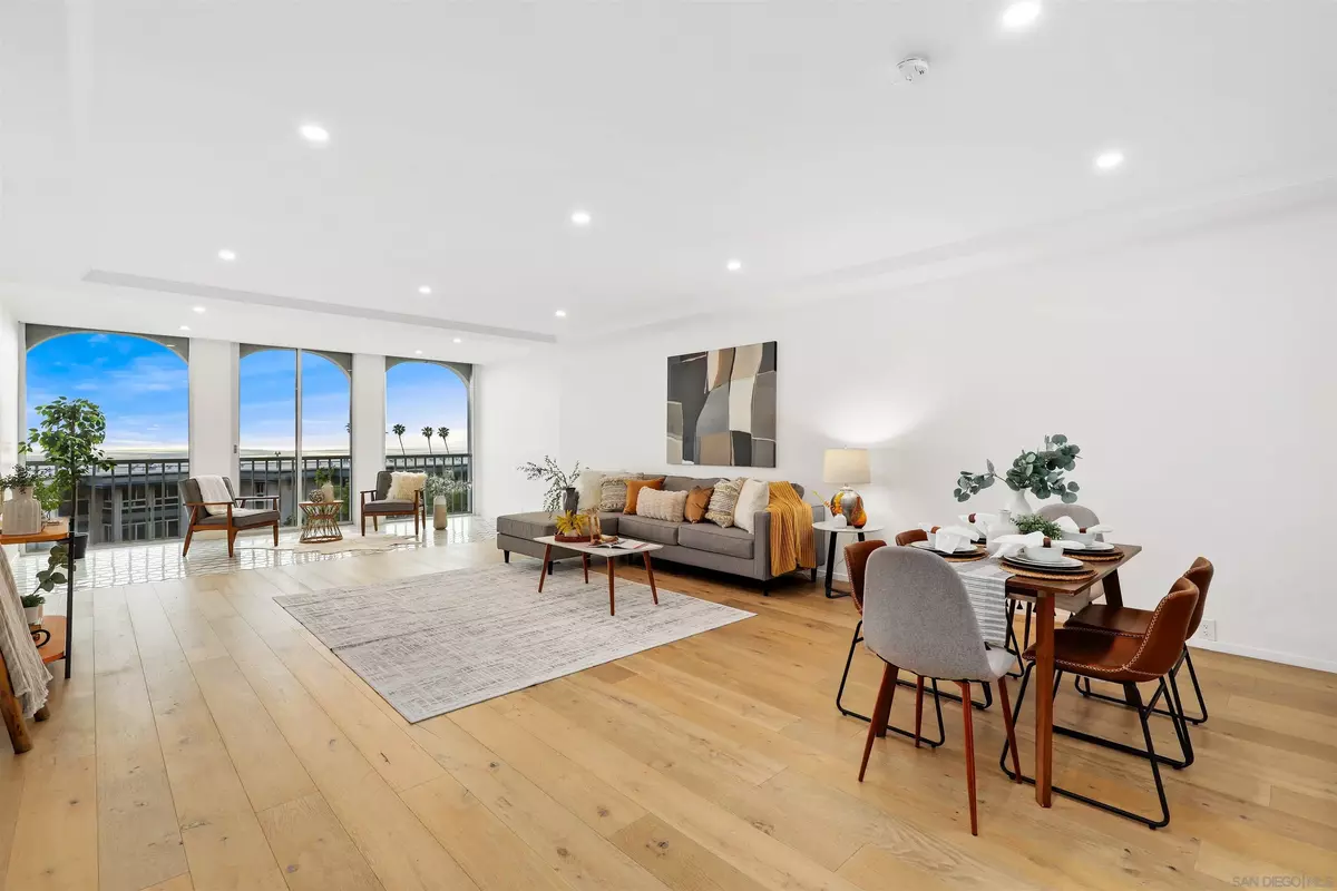La Jolla, CA 92037,1001 Genter St #2H