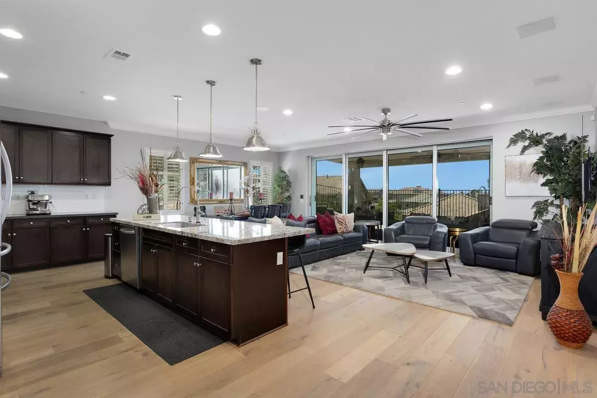 San Marcos, CA 92069,1748 Avenida Regina