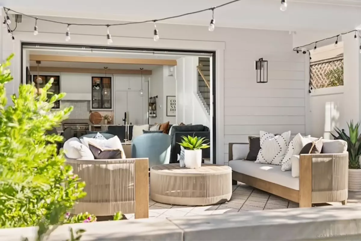 Coronado, CA 92118,715 F Ave
