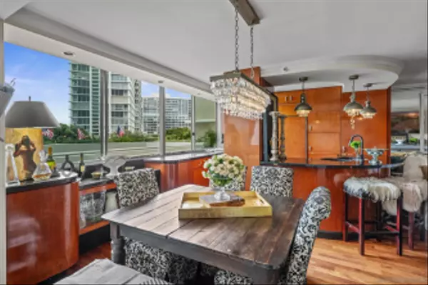 Coronado, CA 92118,1750 Avenida Del Mundo #101