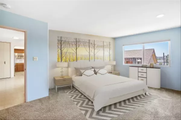 San Diego, CA 92107,2105 Venice