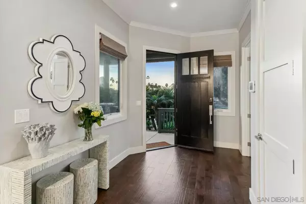 La Jolla, CA 92037,6411 Dowling Dr