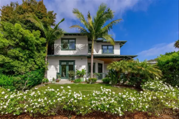 6411 Dowling Dr, La Jolla, CA 92037