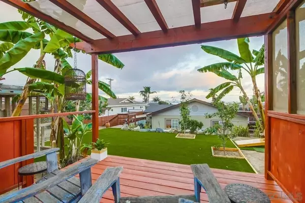 San Diego, CA 92107,3806 Dixon Pl