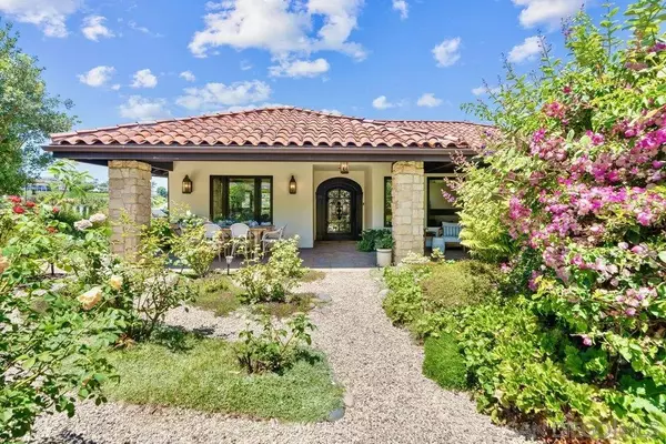 Solana Beach, CA 92075,350 Punta Baja Dr