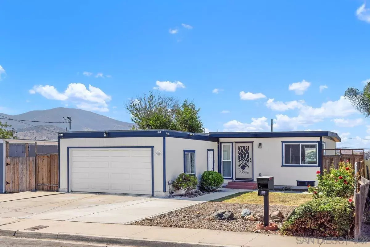 Spring Valley, CA 91977,9809 Saint George St