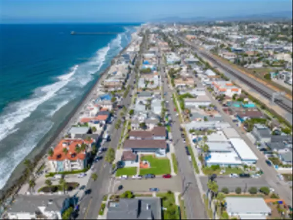 1026 S Pacific St, Oceanside, CA 92054