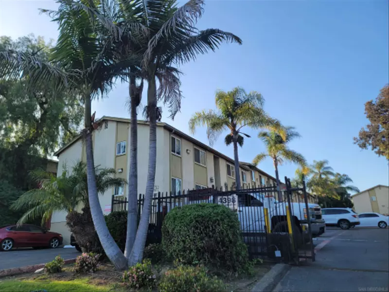 4398 Delta Street #8, San Diego, CA 92113