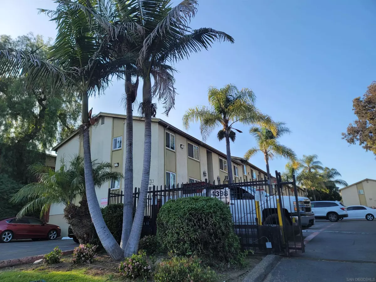 San Diego, CA 92113,4398 Delta Street #8
