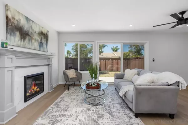 Oceanside, CA 92057,268 Festival Dr