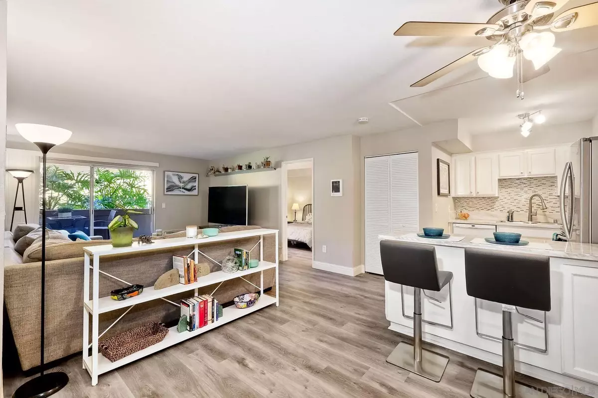 San Diego, CA 92120,6955 Alvarado Rd #29