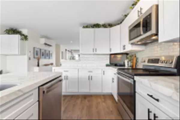 Newport Beach, CA 92660,1242 Rutland Road #12